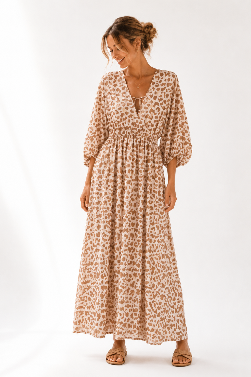 Beige leopard maxi jurk dames met V-hals en elastische taille